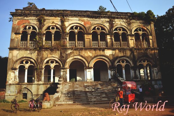 Mahishadal Raj Bari (Old)