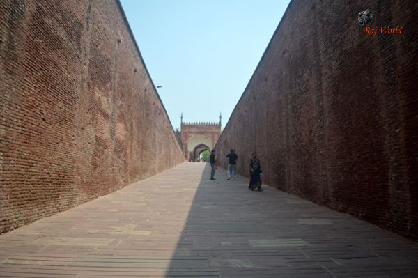Entrance of Agra Fort