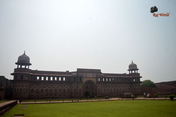 Jahangir Mahal
