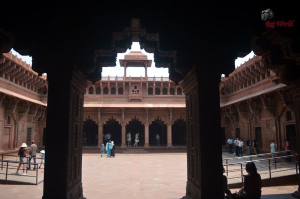 Jahangir Palace
